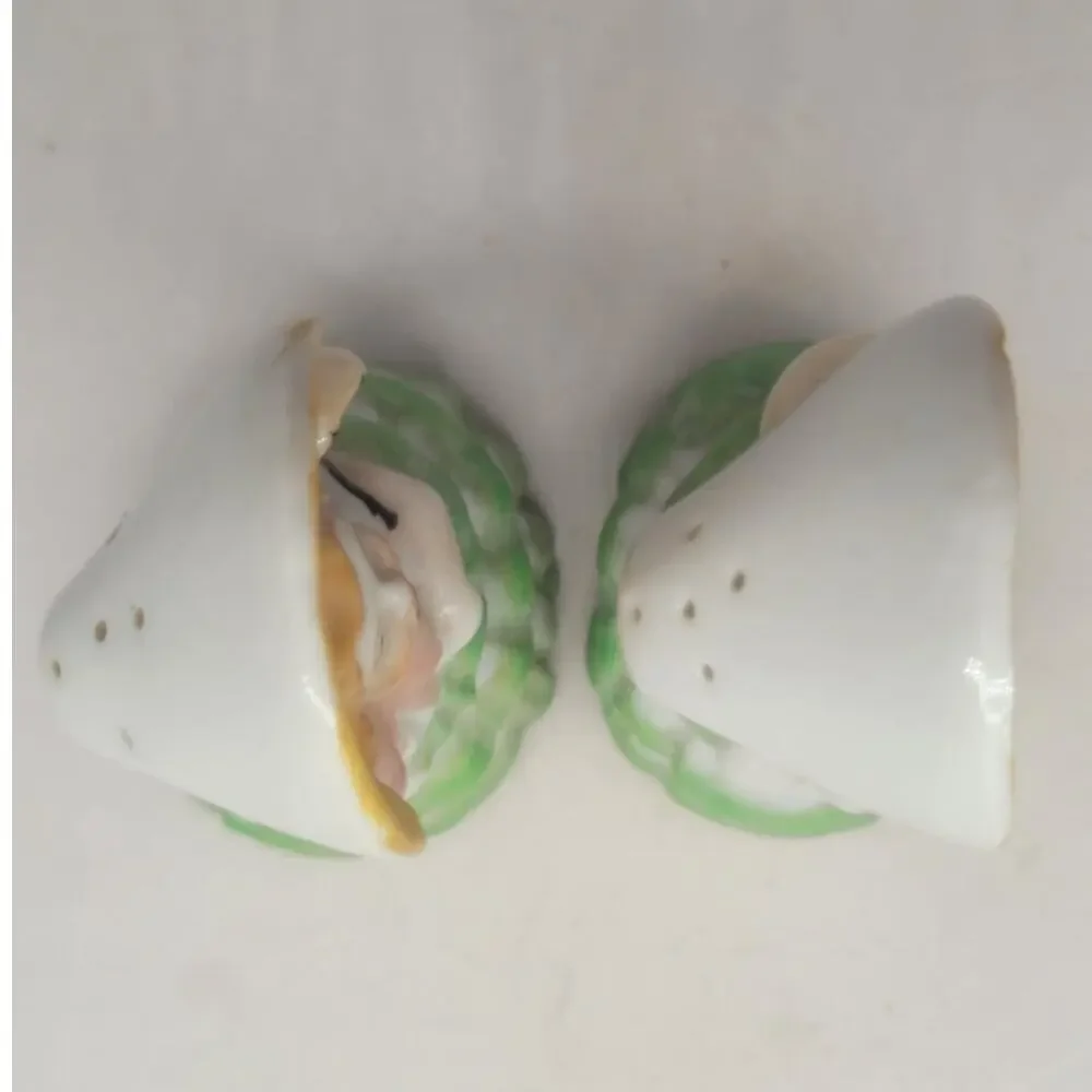 Coquette Porcelain Salt Pepper Shakers Bonnet Parasol Twin Lolita Vintage Ladies